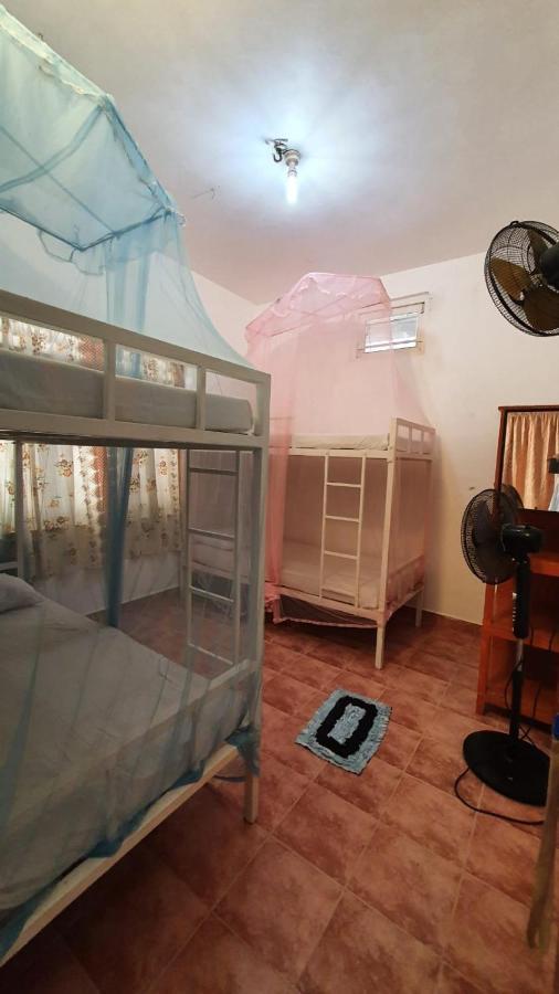 Guesthouse Kind And Love Хіккадува Екстер'єр фото
